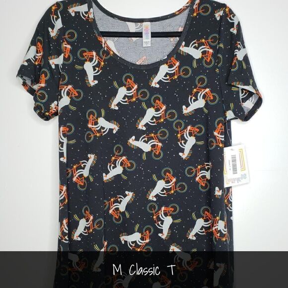 LuLaRoe Classic Tee Medium Unicorns on Bike NEW - Picture 1 of 1